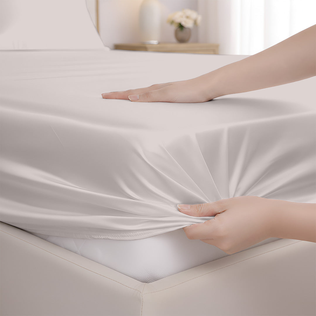 Deep pocket elastic corner on bamboo fitted sheet