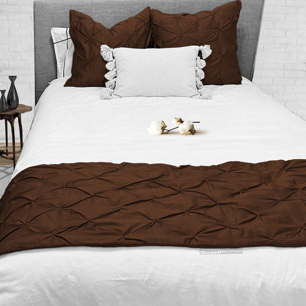 Chocolate Pinch Bed Runner