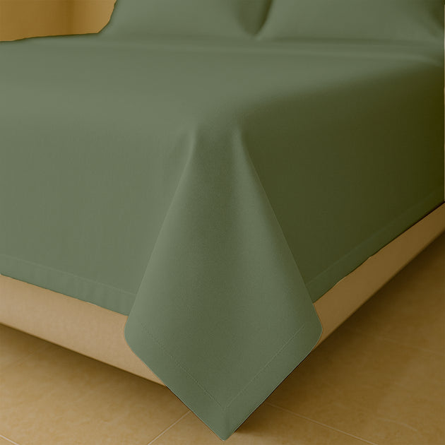 Premium 400 thread count sheets by SGI Bedding for king size bed