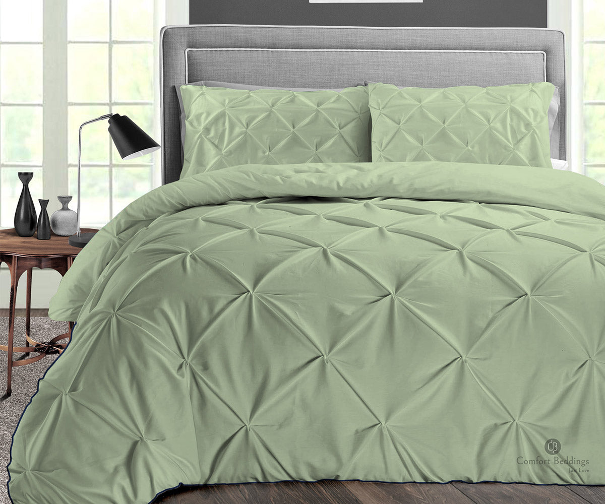 Moss Pinch Comforter Set