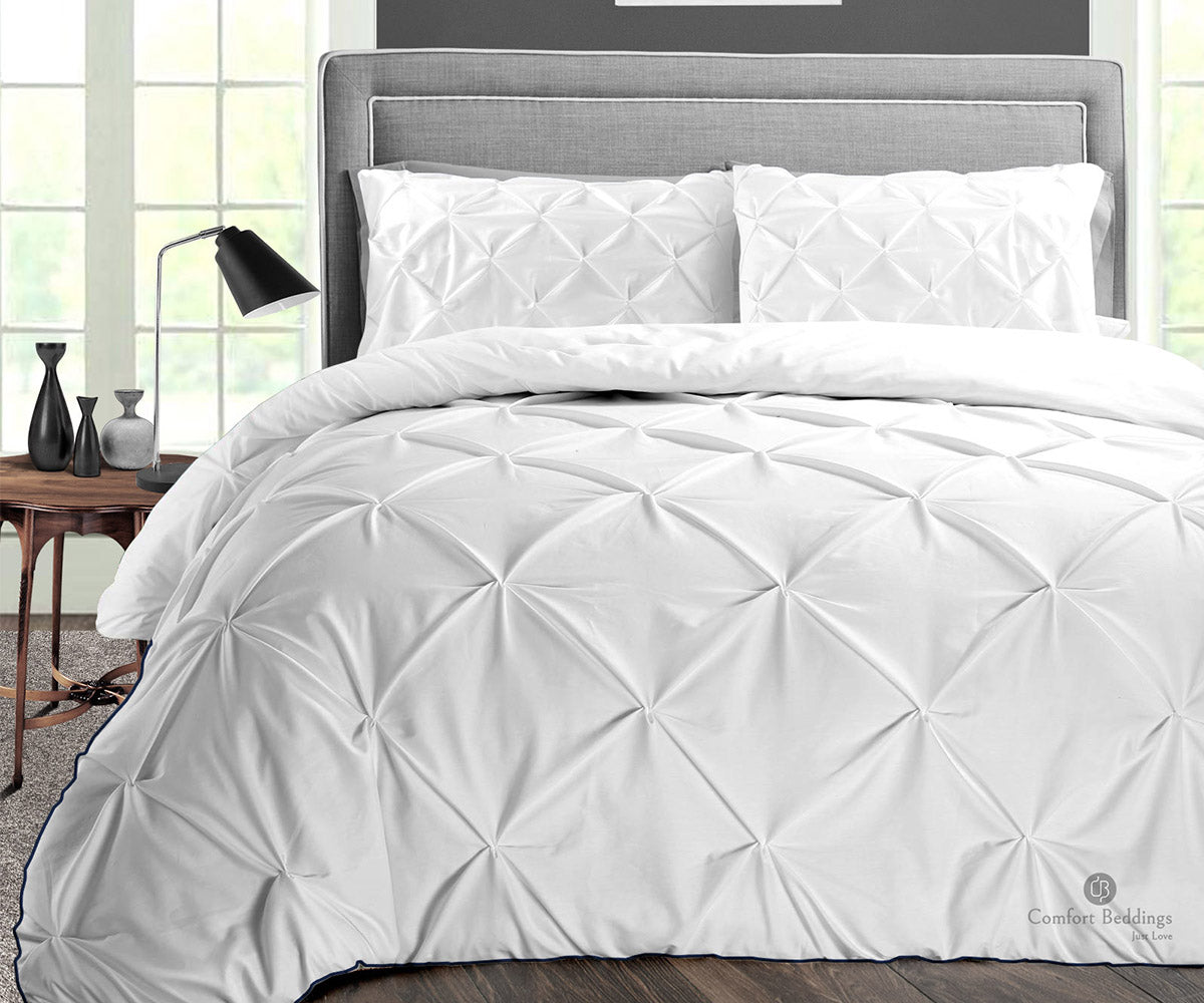 White Pinch Comforter