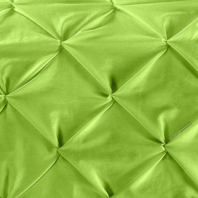 Luxurious Parrot Green Pinch Bed Runner Set
